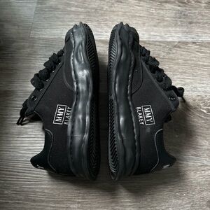 Miharayasuhiro Blakey triple black